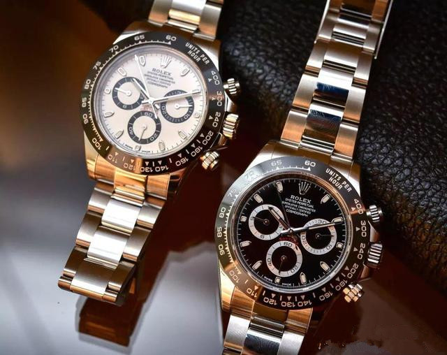 Two steel Rolex replica watches are all-matched.